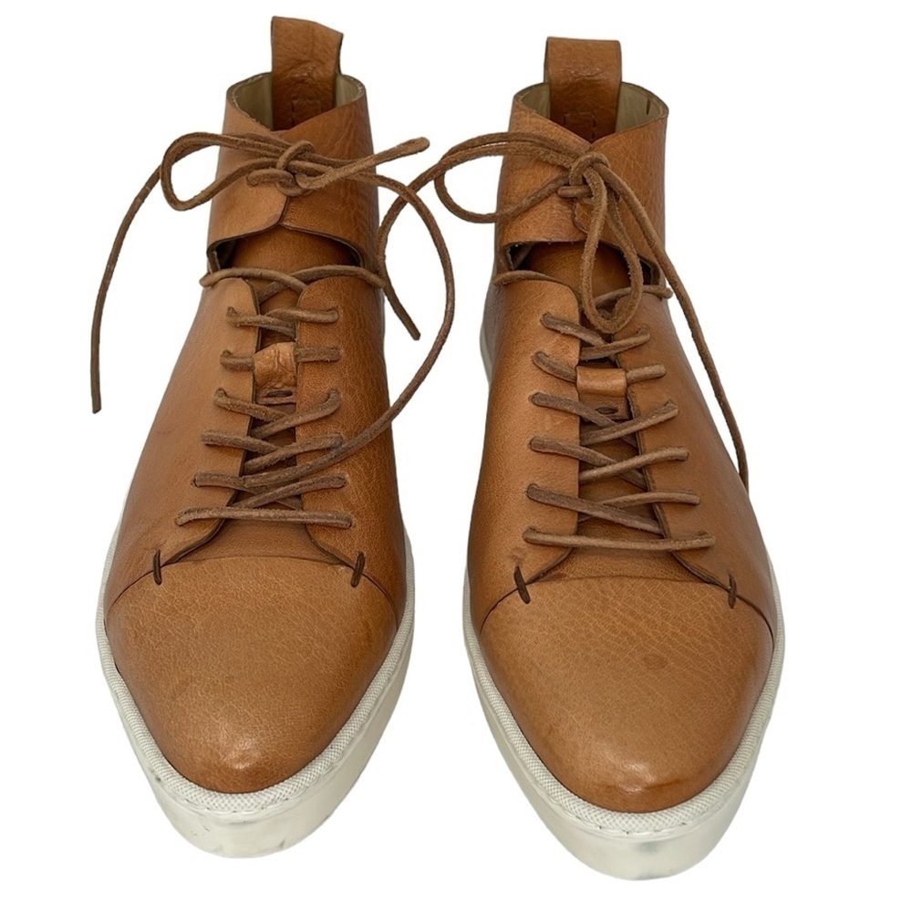 Lumi Shoes Women's 8.5 Brown Leather Lace Up Sneakers